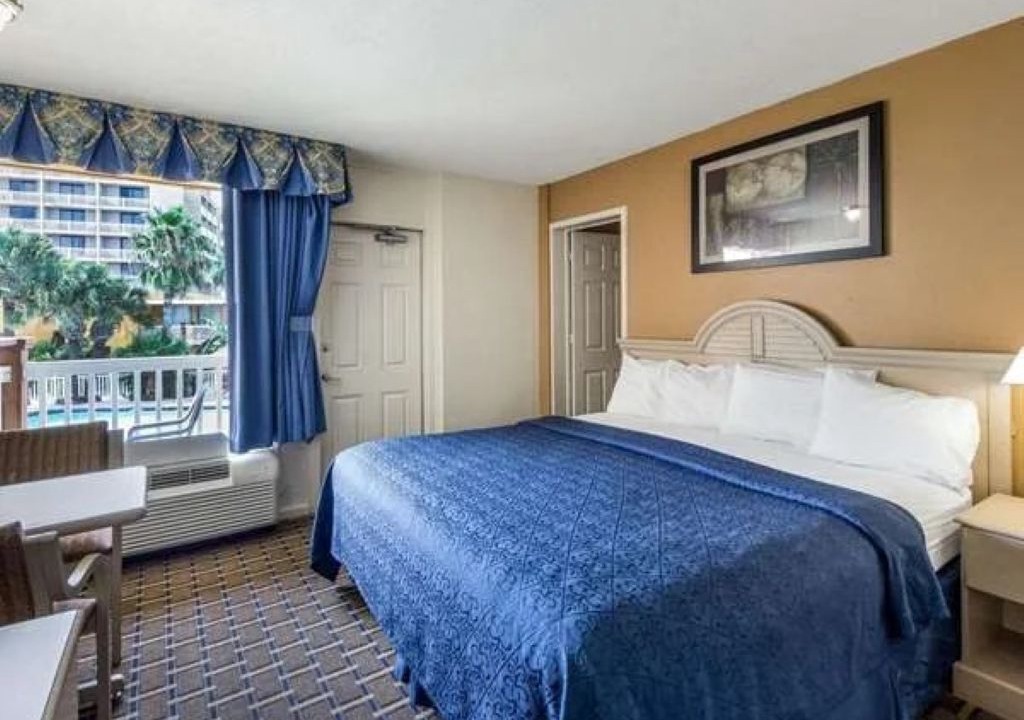 Photo of Bedroom in North Beach