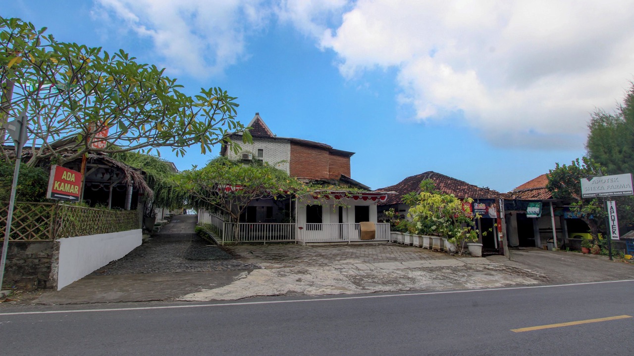 Photo of Outdoor in Kretek