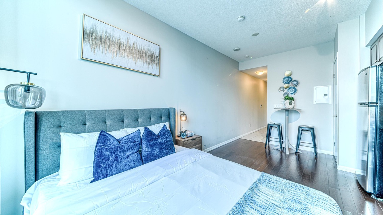 Photo of Livingroom in Fort York