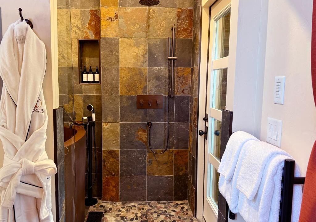 Photo of Bathroom in Waynesville