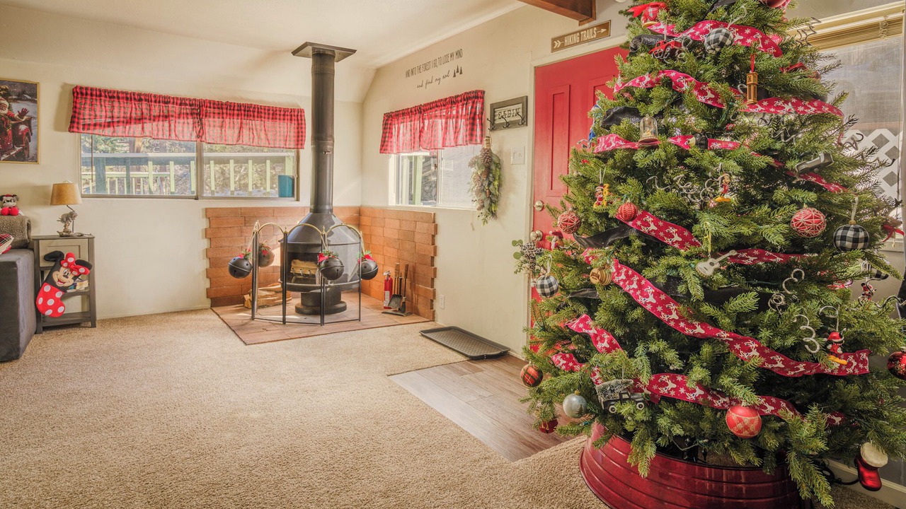 Photo of Patio Balcony in Arrowbear Lake