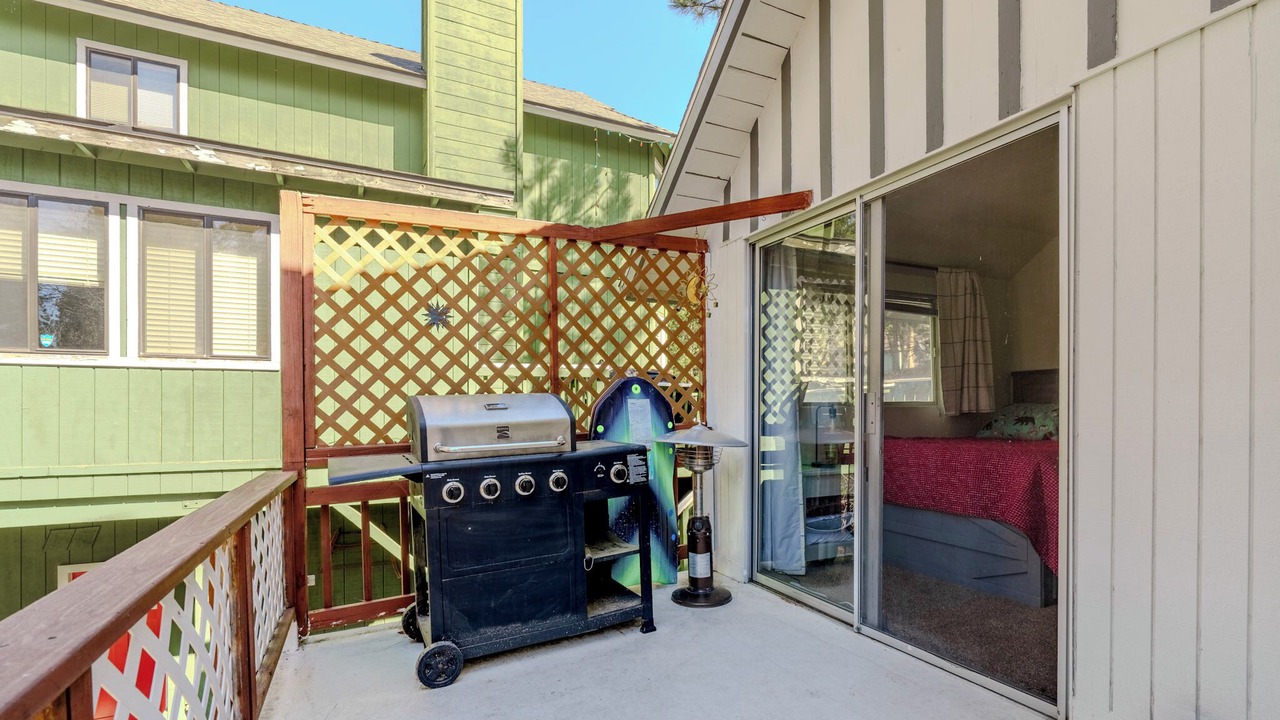 Photo of Patio Balcony in Arrowbear Lake