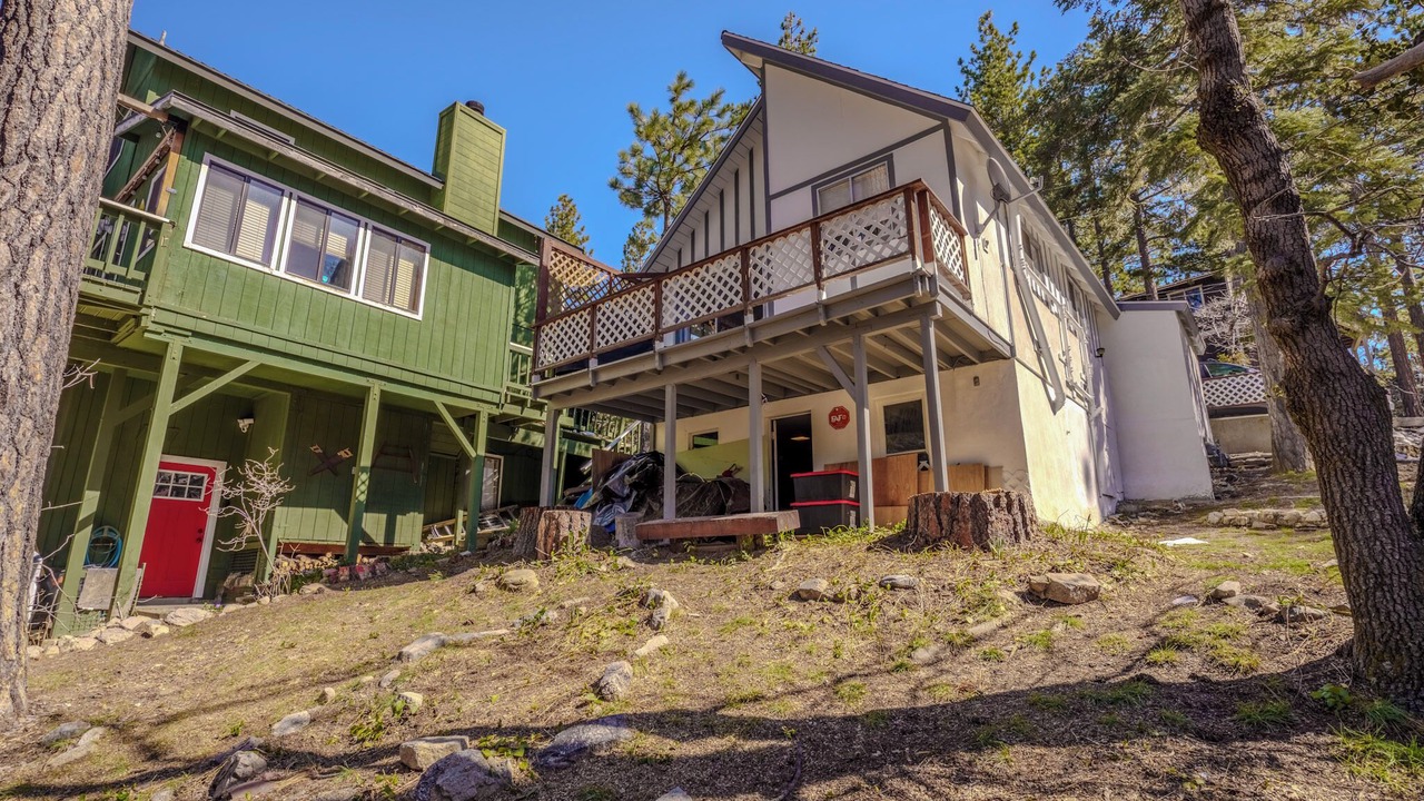 Photo of Patio Balcony in Arrowbear Lake