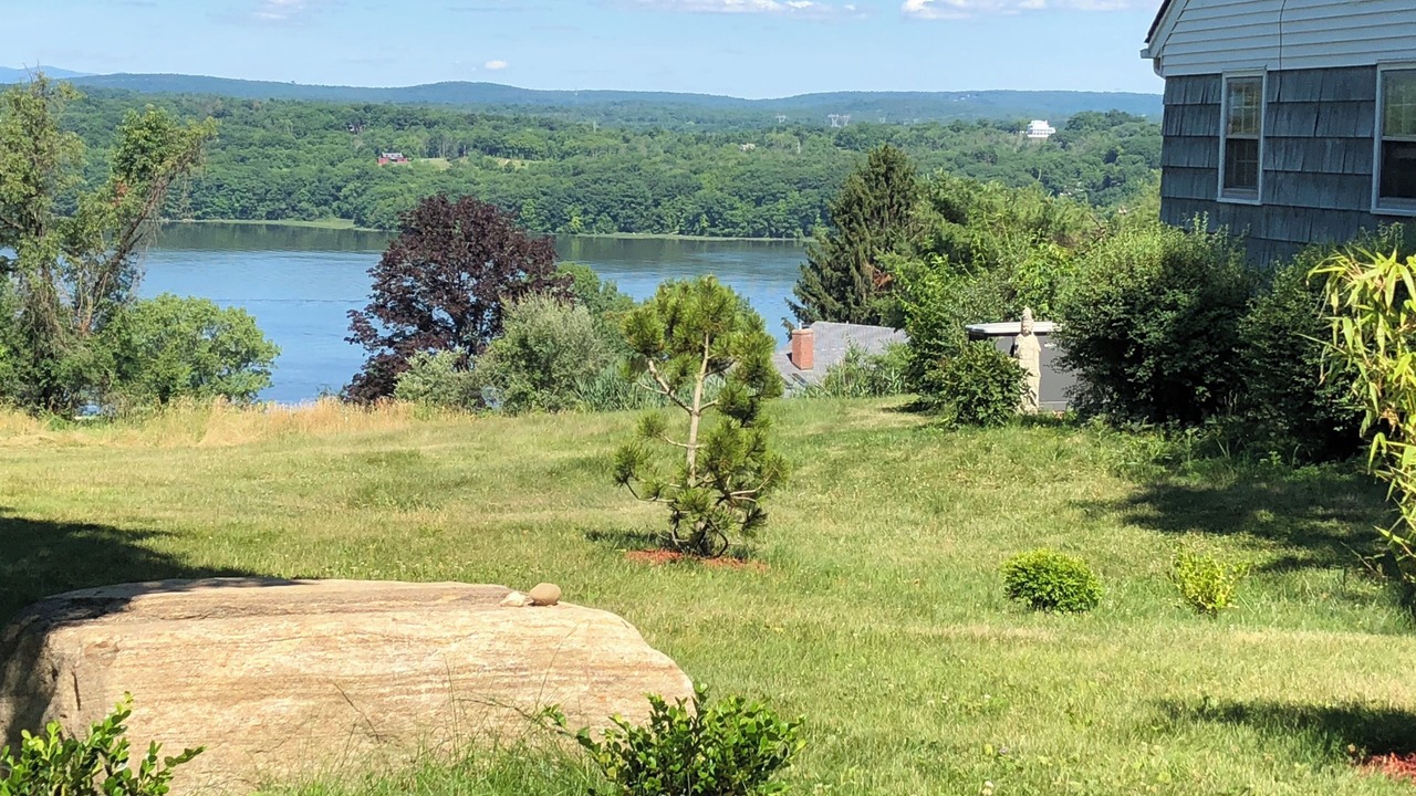 Photo of Outdoor in Hudson