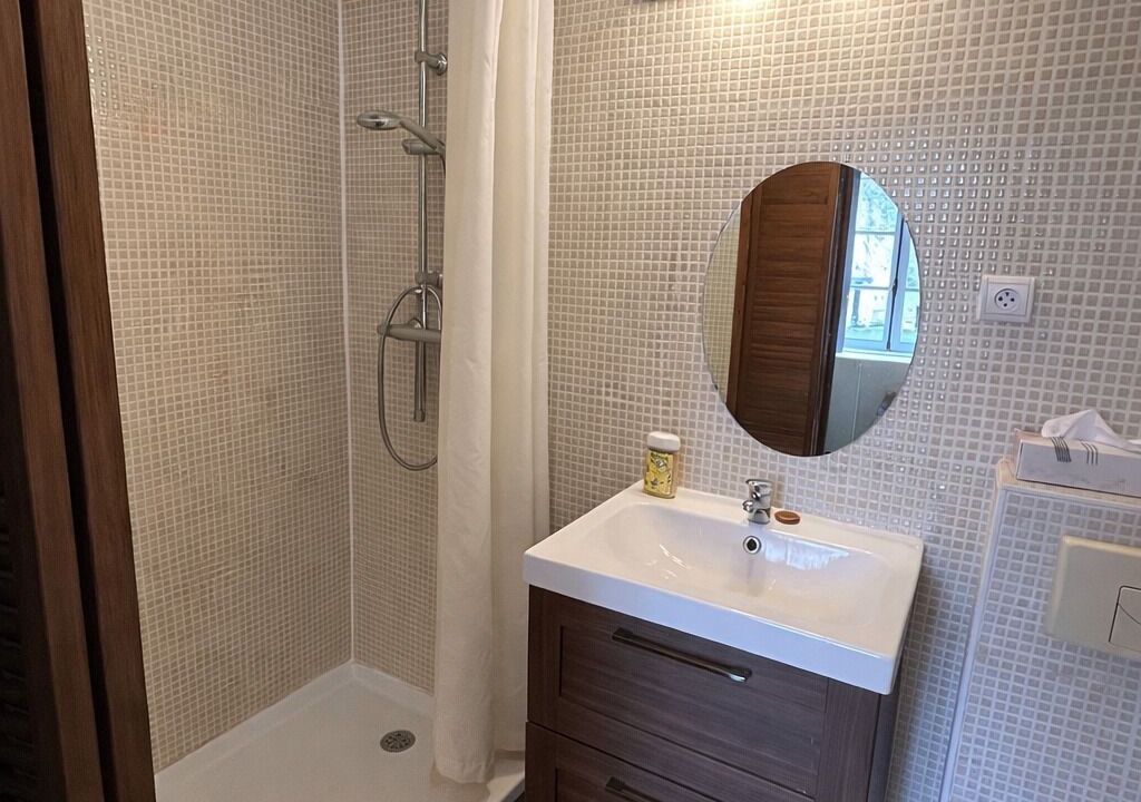 Photo of Bathroom in Chantenay-Saint-Imbert