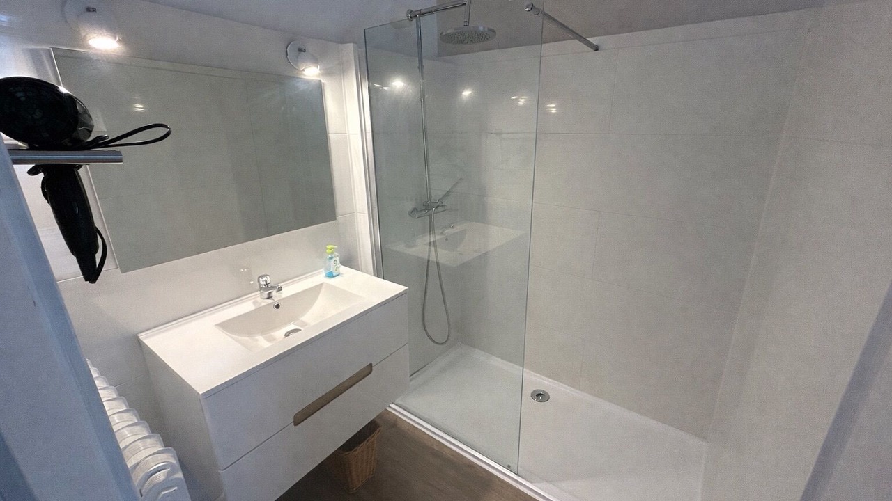 Photo of Bathroom in Chantenay-Saint-Imbert