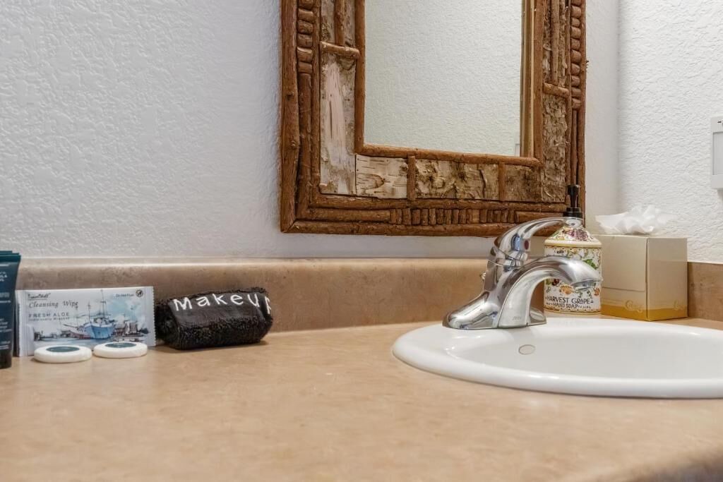 Photo of Bathroom in Grand Lake