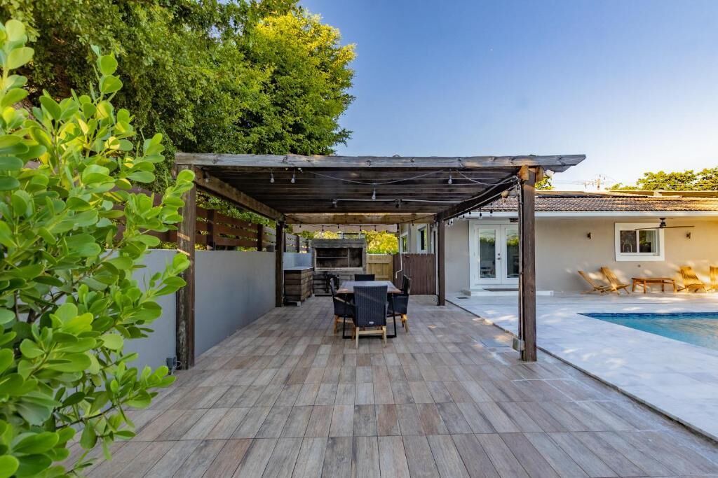 Photo of Outdoor in North Miami Beach