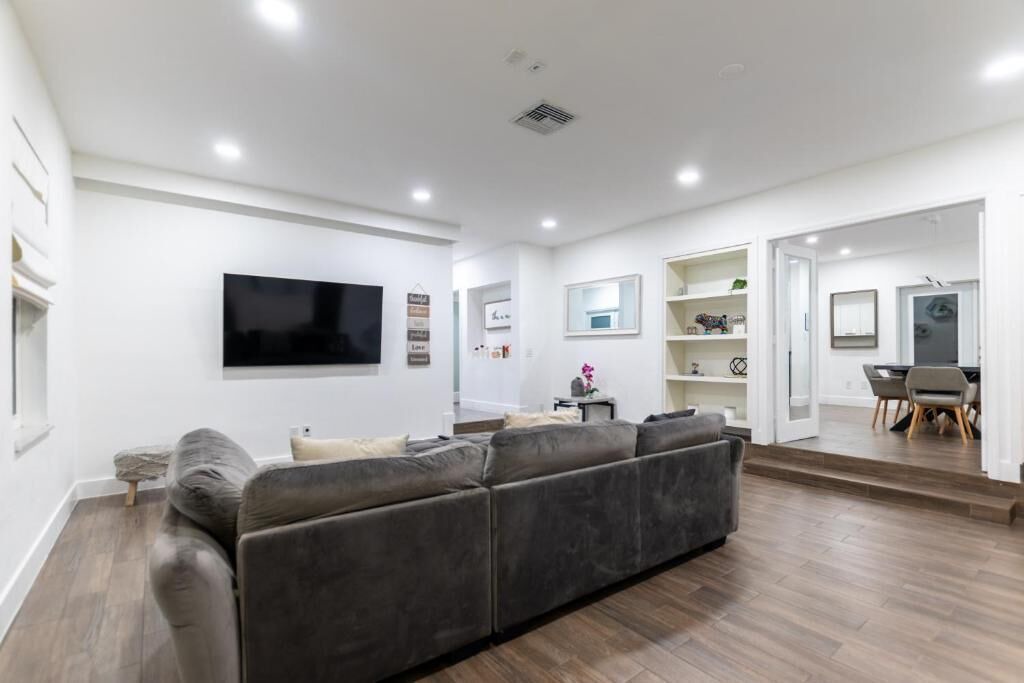 Photo of Bedroom in North Miami Beach
