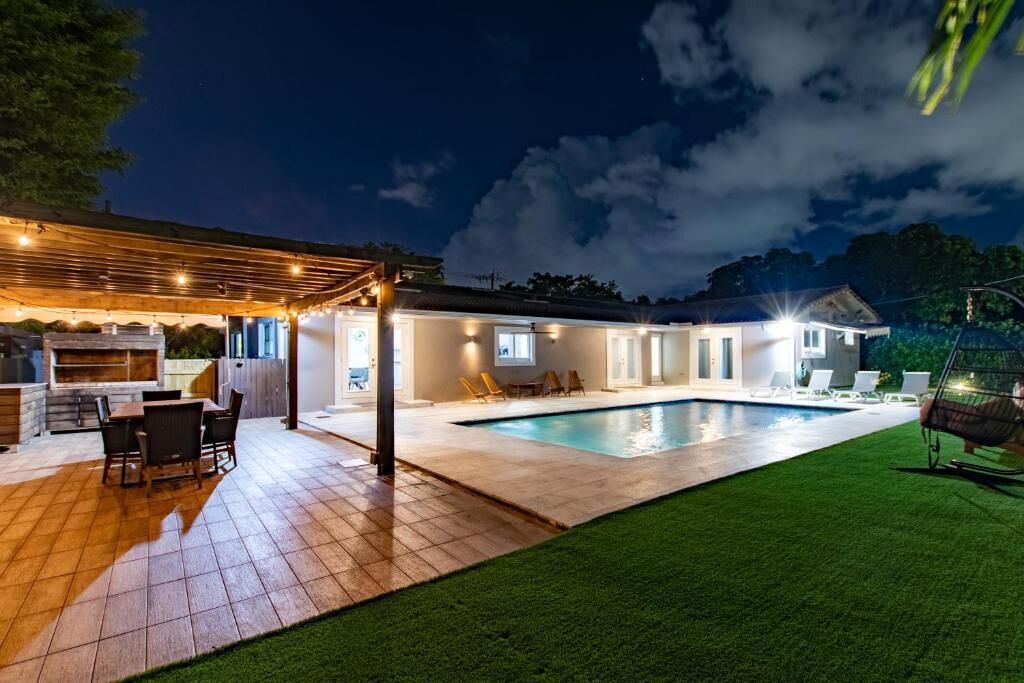 Photo of Outdoor in North Miami Beach