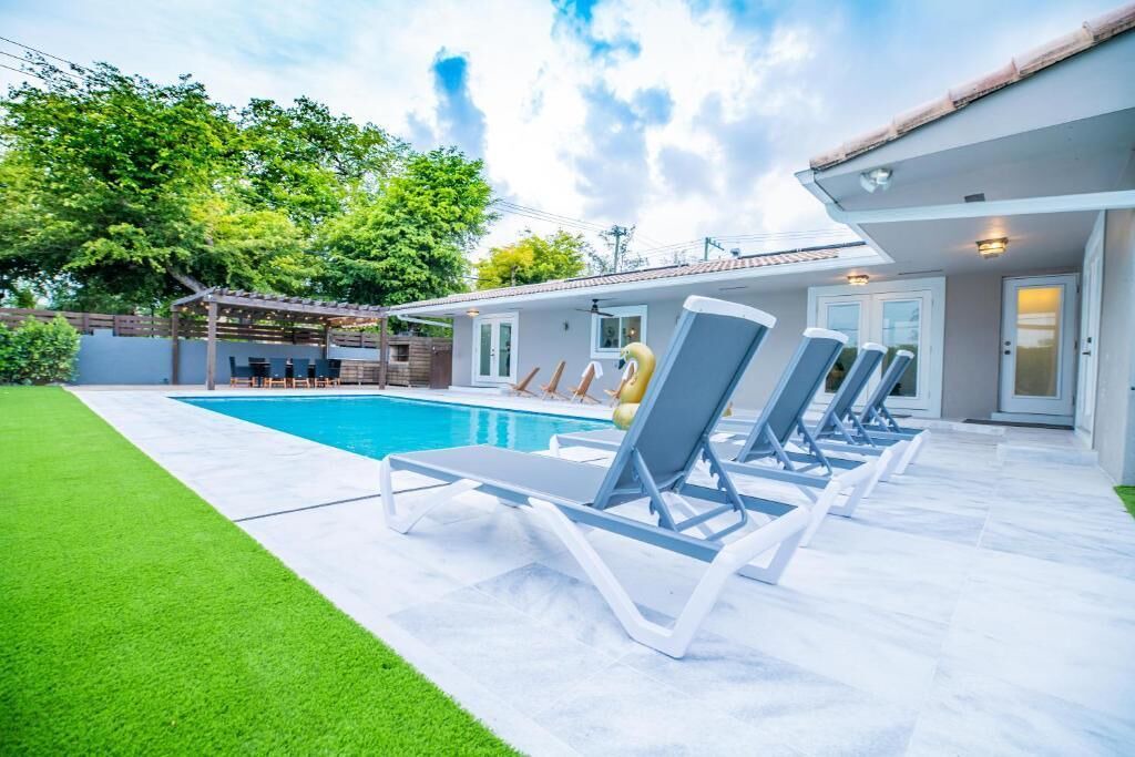 Photo of Outdoor in North Miami Beach