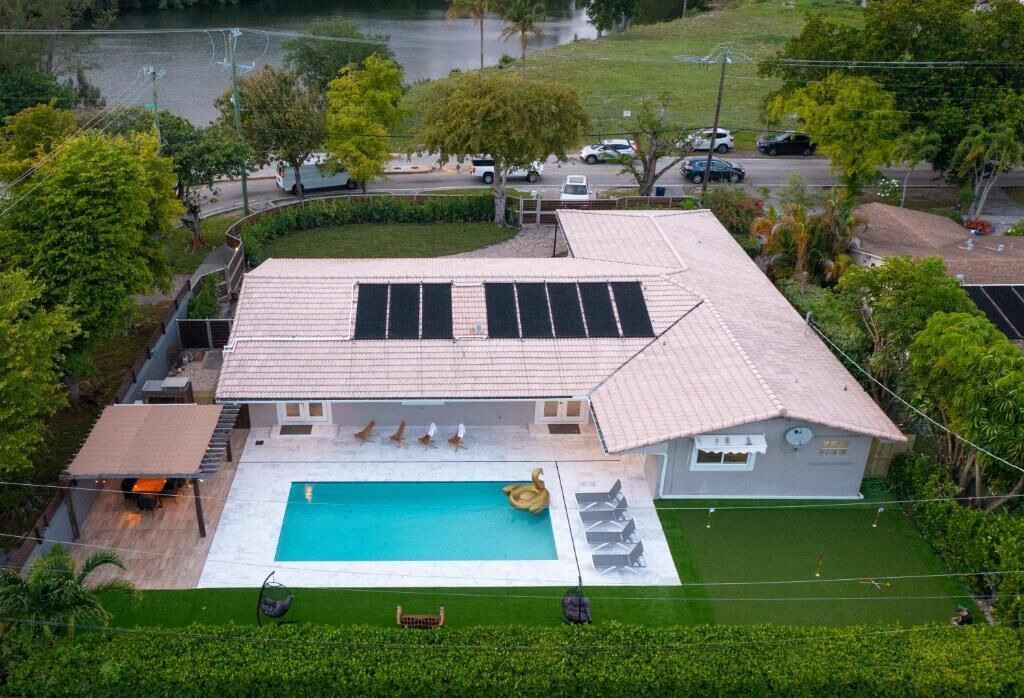 Photo of Outdoor in North Miami Beach