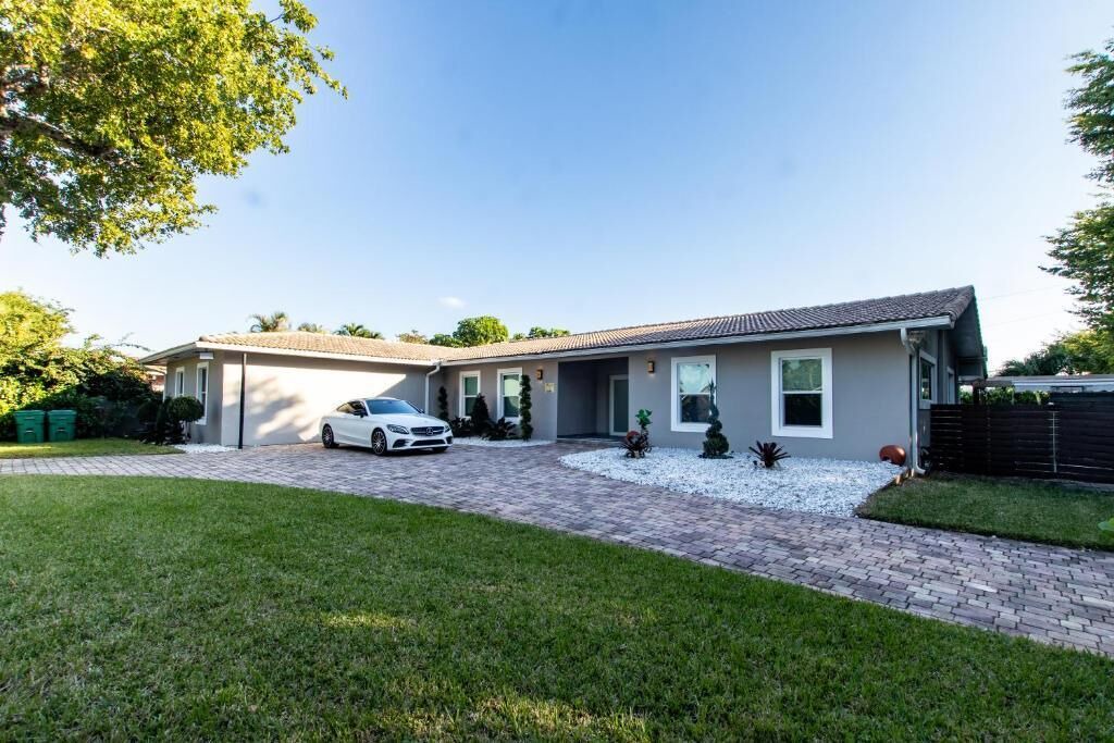 Photo of Outdoor in North Miami Beach