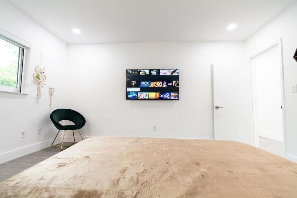 Photo of Bedroom in North Miami Beach