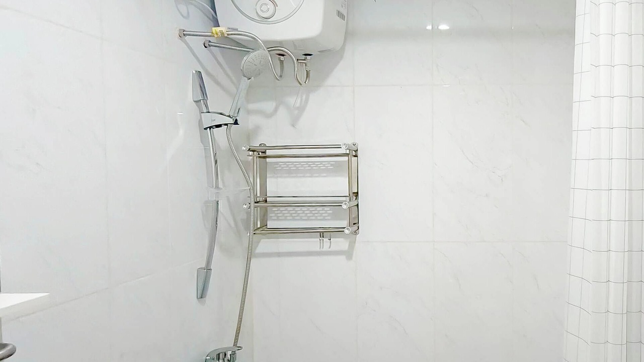 Photo of Bathroom in Biringkanya