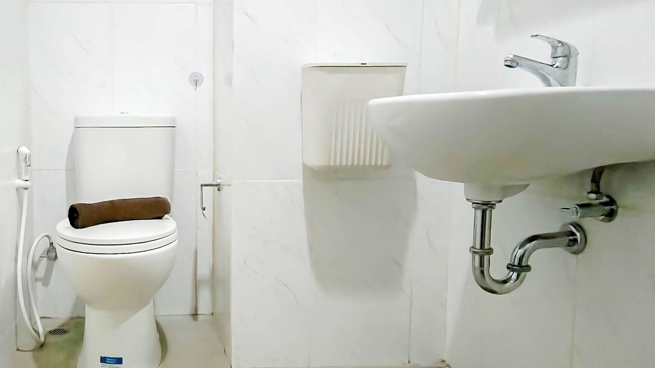 Photo of Bathroom in Biringkanya