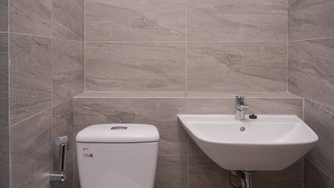 Photo of Bathroom in Panunggangan Utara