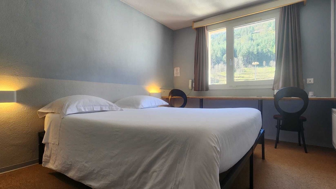 Photo of Bedroom in Florac