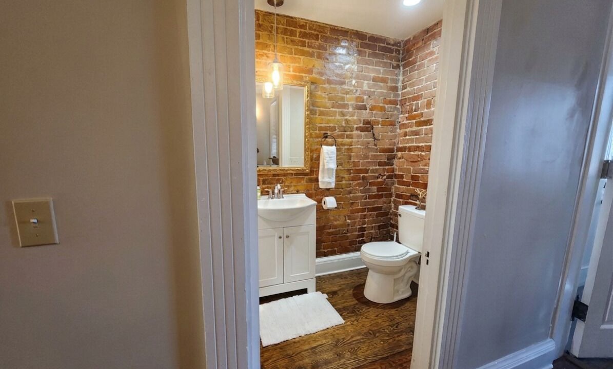Photo of Bathroom in Maysville