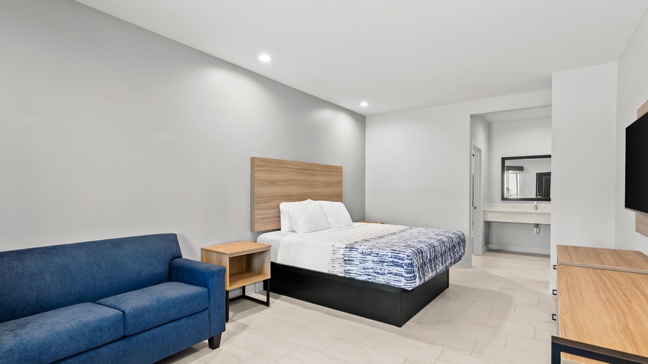 Photo of Bedroom in Tomball