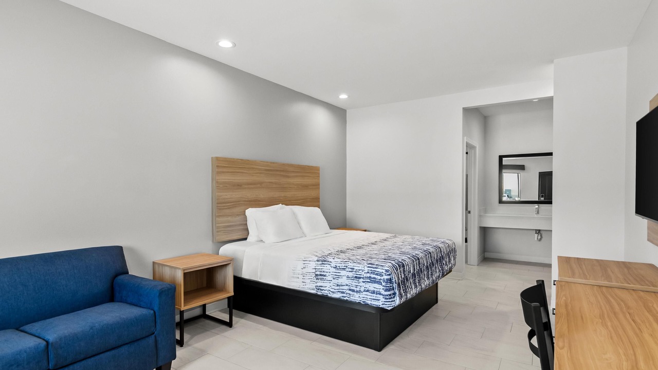 Photo of Bedroom in Tomball