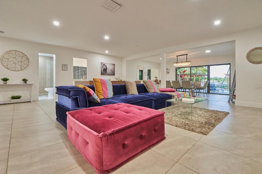 Photo of Livingroom in North Miami Beach