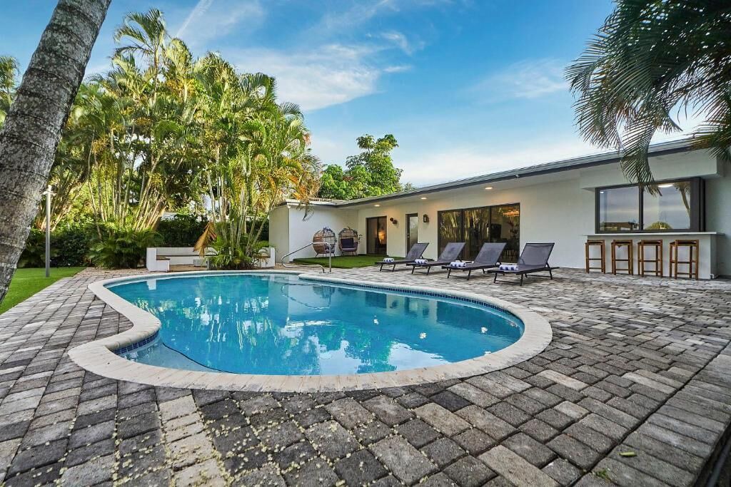 Photo of Outdoor in North Miami Beach