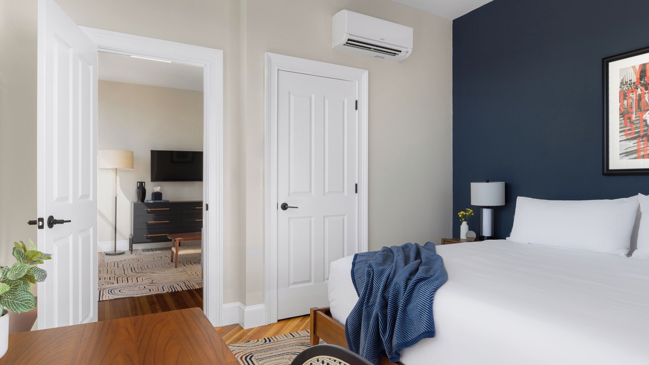 Photo of Bedroom in Salem