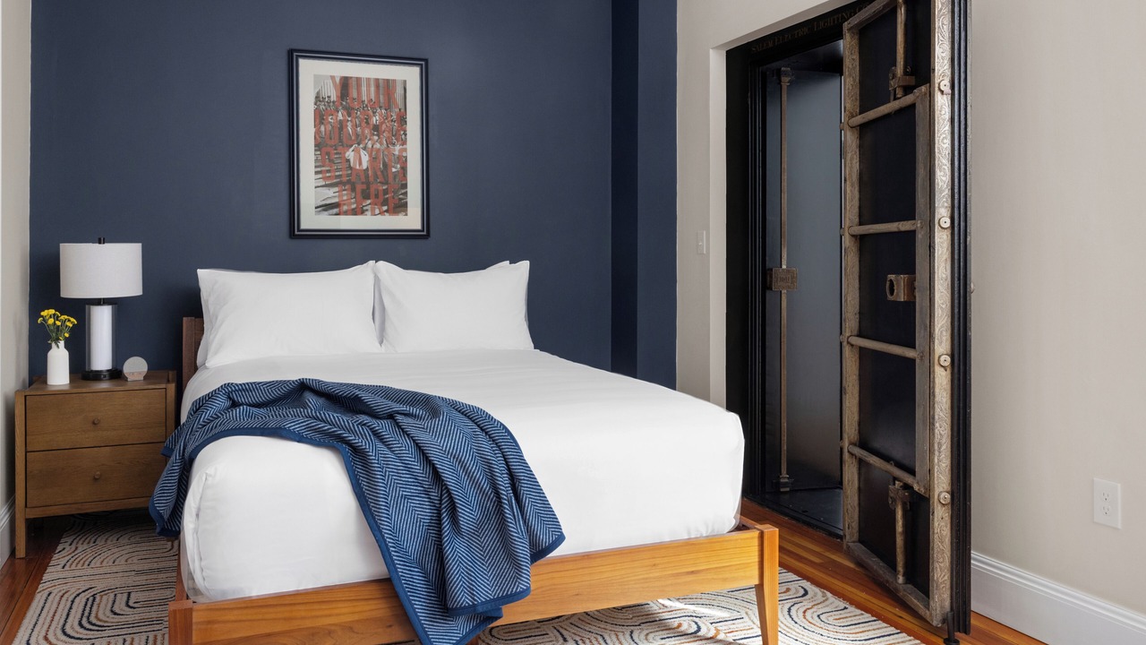 Photo of Bedroom in Salem