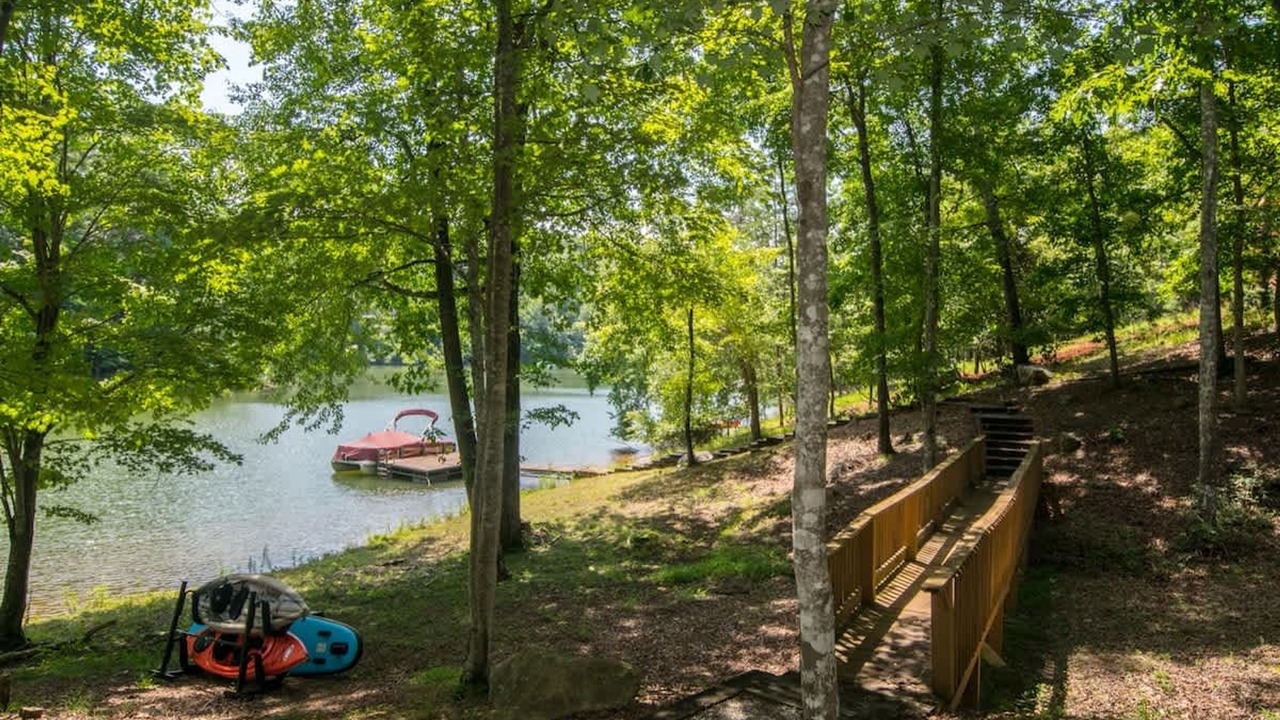 Photo of Others in Mill Spring