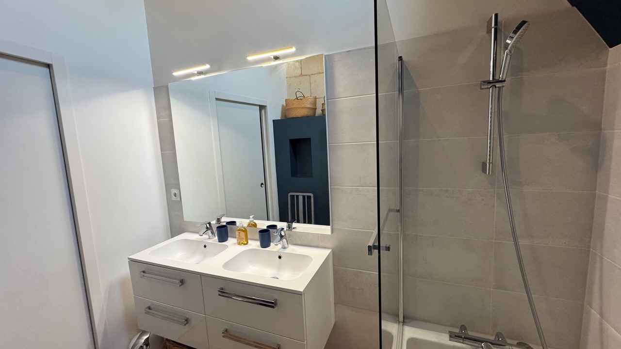 Photo of Bathroom in Fontaine-Milon