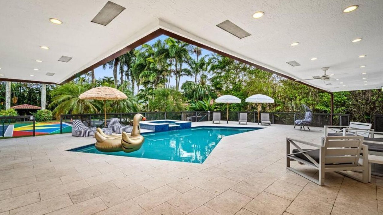 Photo of Outdoor in Golden Glades