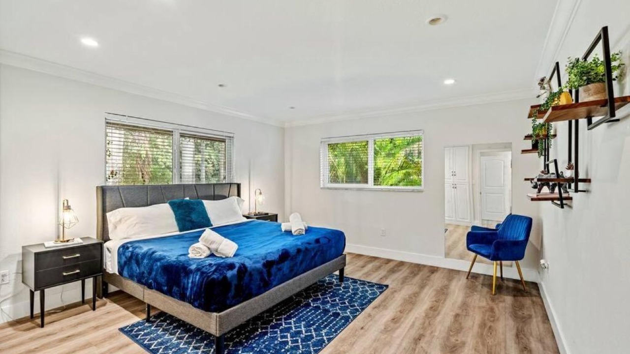 Photo of Bedroom in Golden Glades