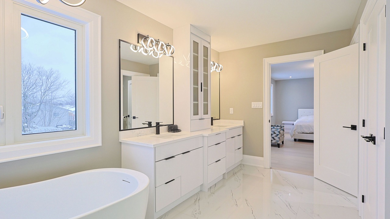 Photo of Bathroom in Niagara Falls