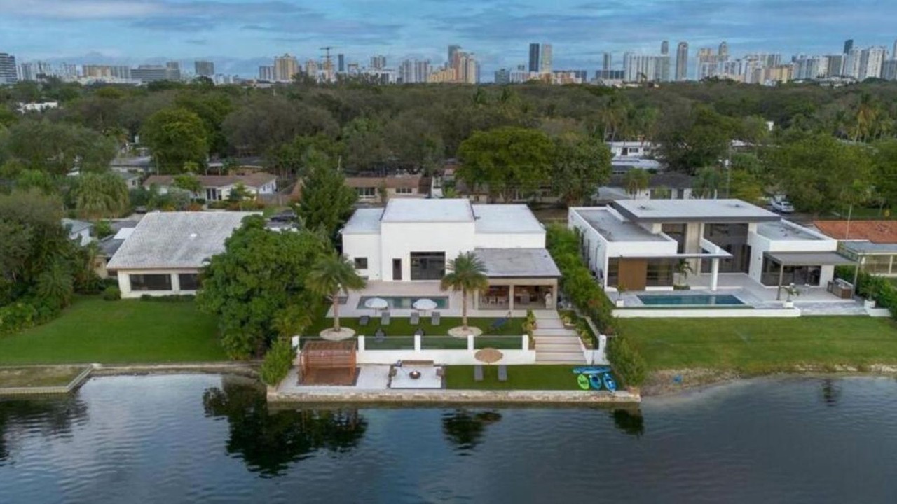 Photo of Outdoor in North Miami Beach