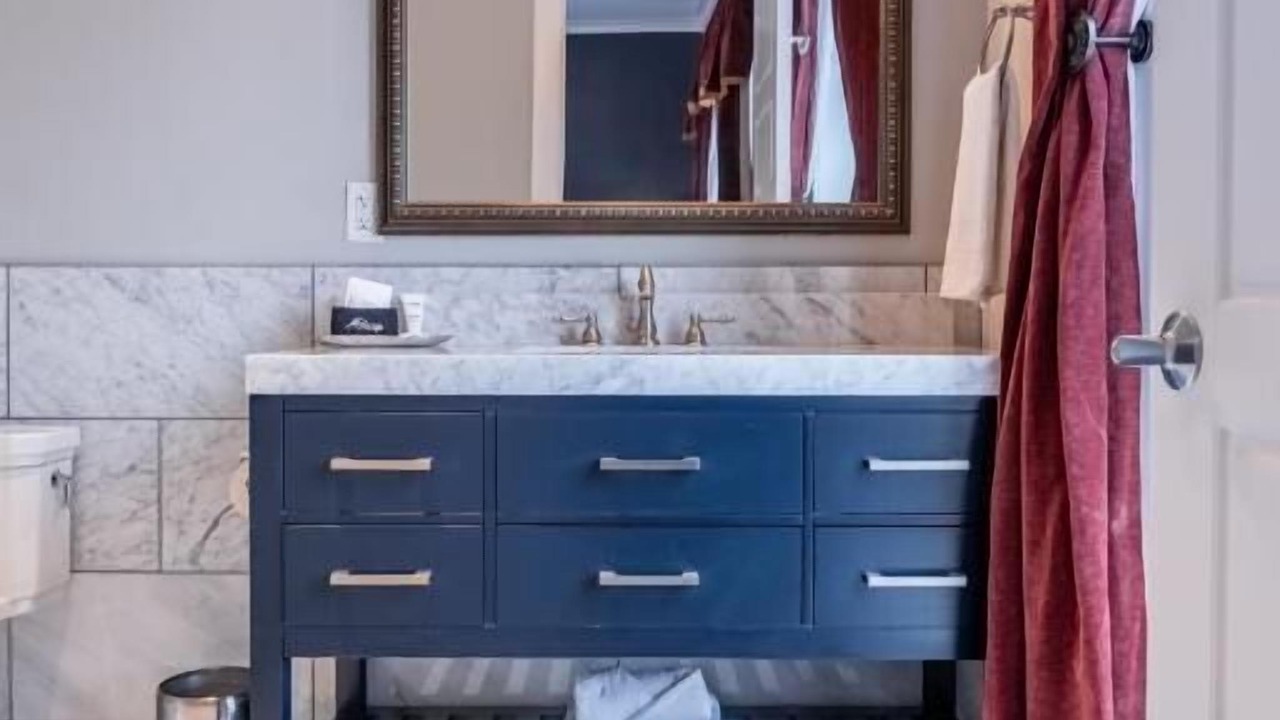 Photo of Bathroom in Canon City