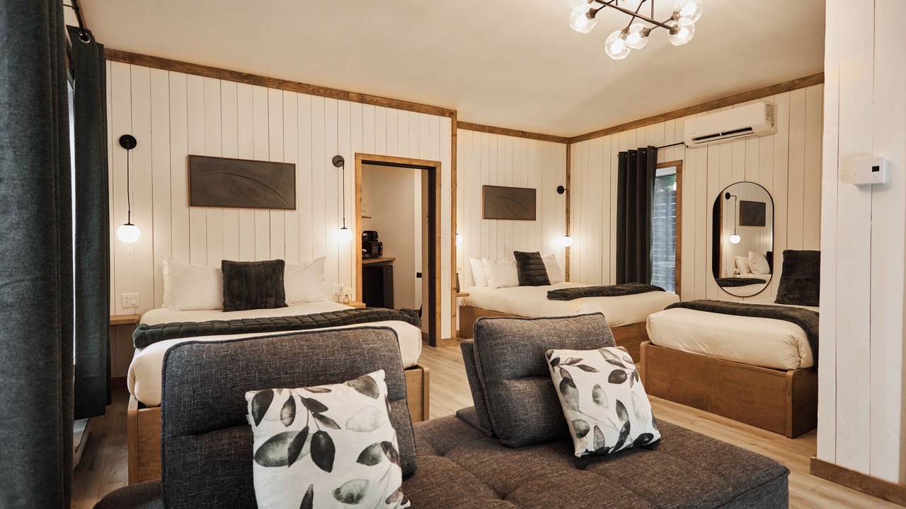 Photo of Bedroom in Baie-St-Paul