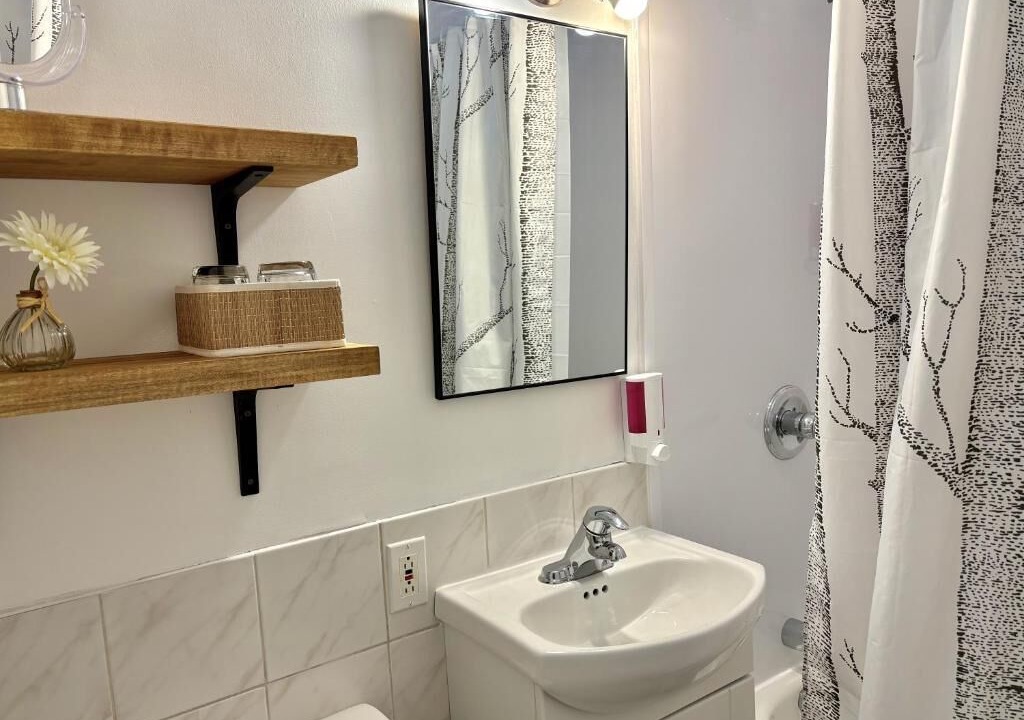 Photo of Bathroom in Baie-St-Paul