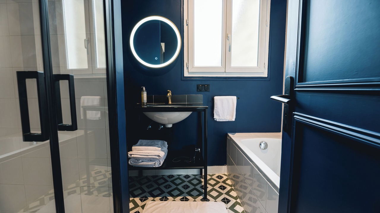 Photo of Bathroom in Houdan
