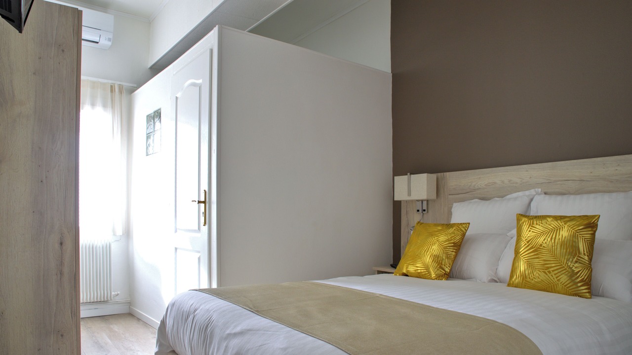 Photo of Bedroom in Balaruc-les-Bains