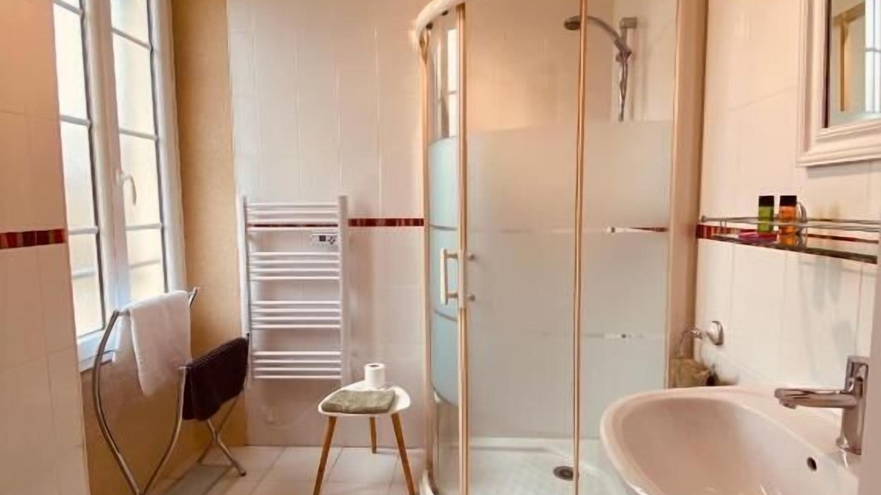 Photo of Bathroom in Eymet