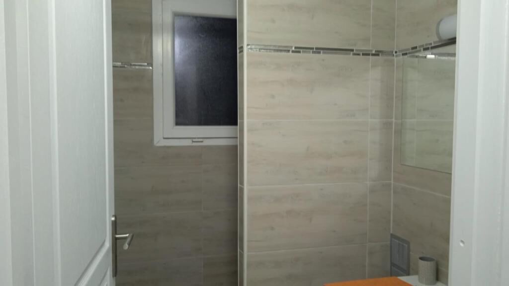 Photo of Bathroom in Evreux