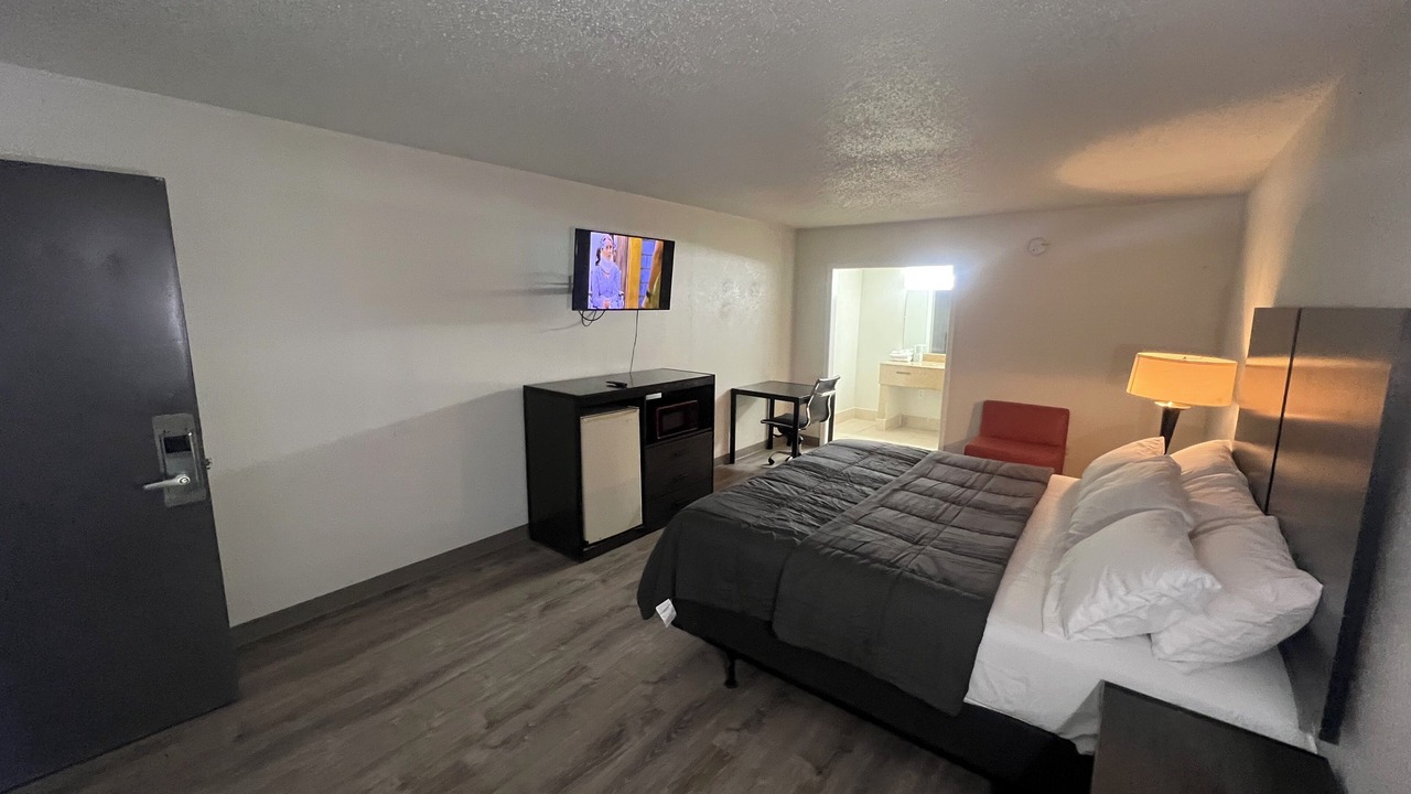 Photo of Bedroom in East Congress