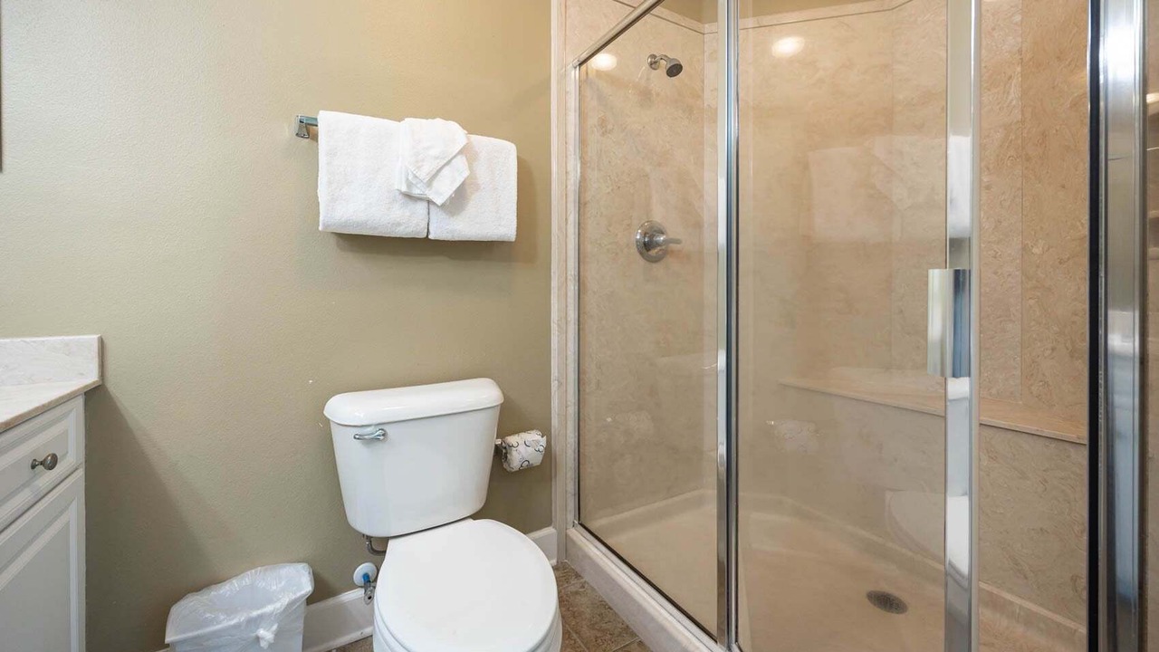 Photo of Bathroom in Orange Beach
