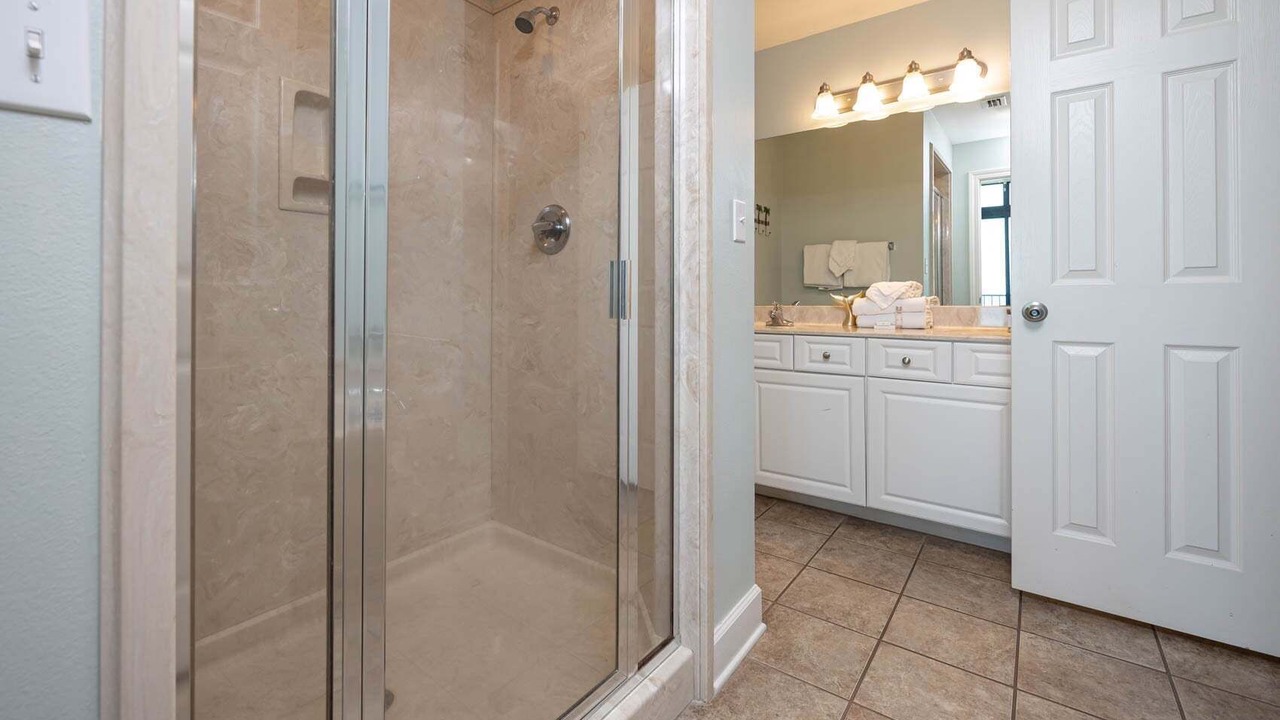 Photo of Bathroom in Orange Beach