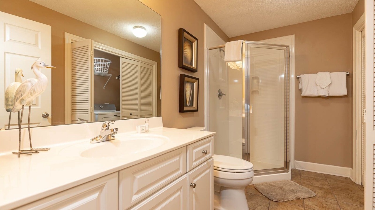 Photo of Bathroom in Orange Beach