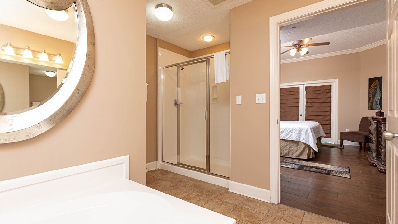 Photo of Bathroom in Orange Beach