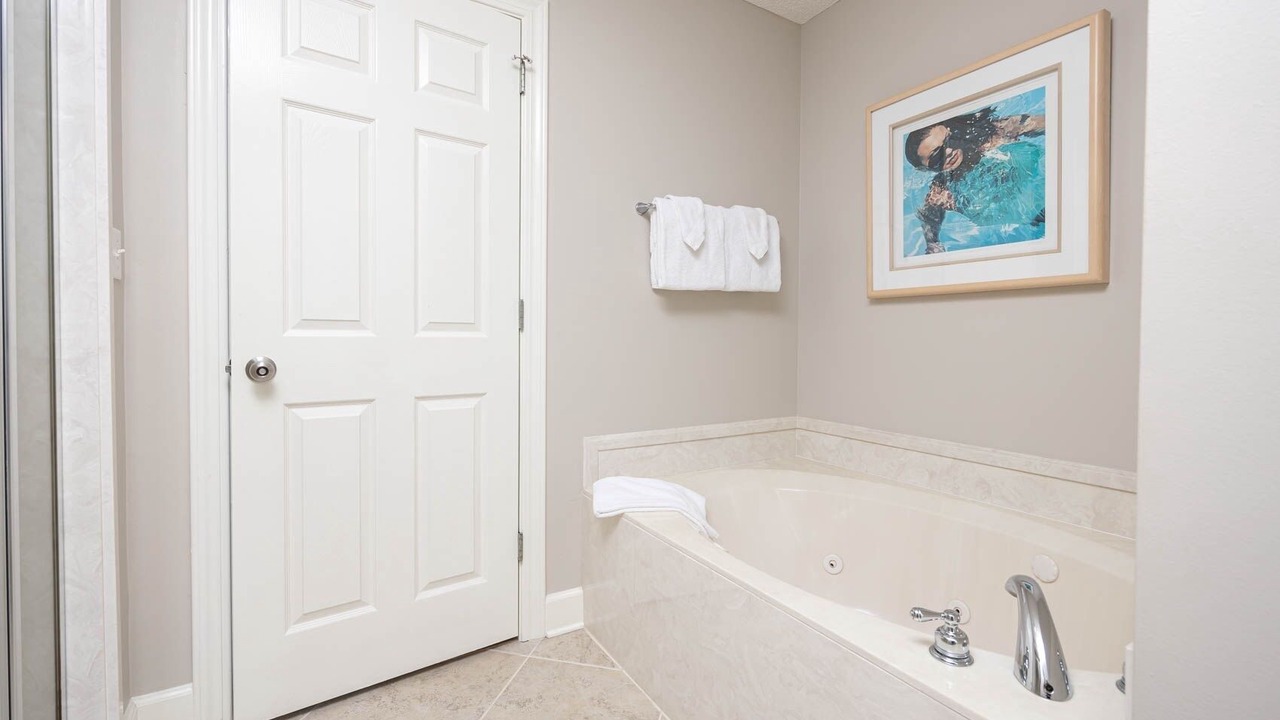 Photo of Bathroom in Orange Beach