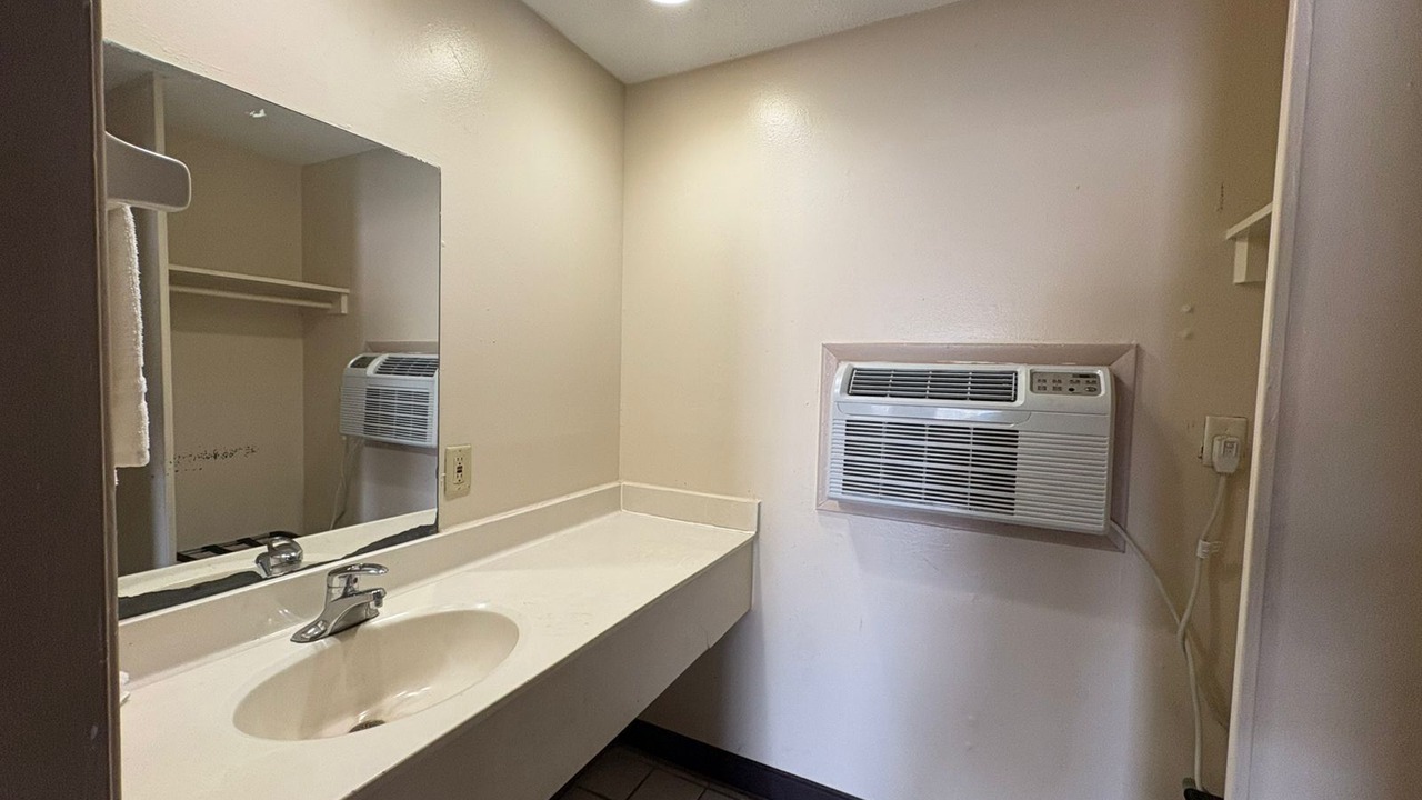 Photo of Bathroom in Fellowship