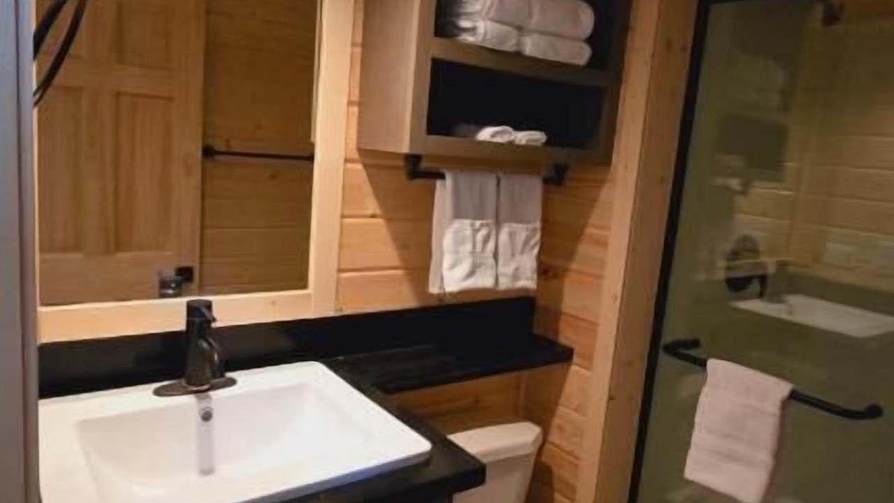 Photo of Bathroom in Williams